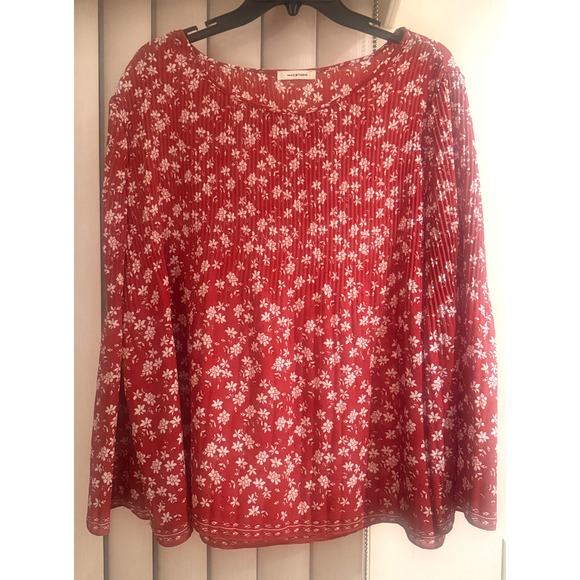 Max Studio Red Floral Blouse Accordion pleat Boho sz L long bell sleeves Career - Picture 1 of 5